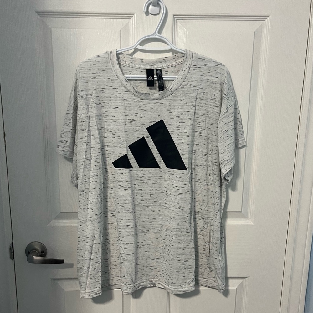 Adidas | Tshirt | GUC | Size 3X/22